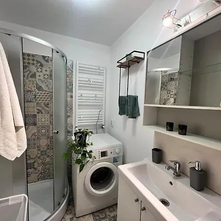 Apartment Groundfloor Rahmaninov Bukarest